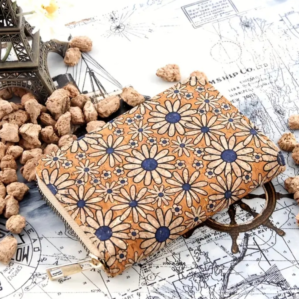 NWT BLUE FLORAL ZIP WALLET